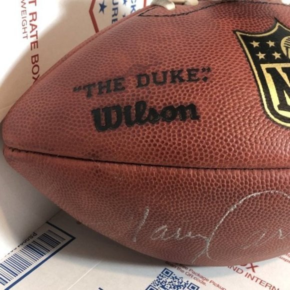 Harry Carson #53 "Giants" Signed The DUKE NFL Football with Halo Sticker - Picture 3 of 5